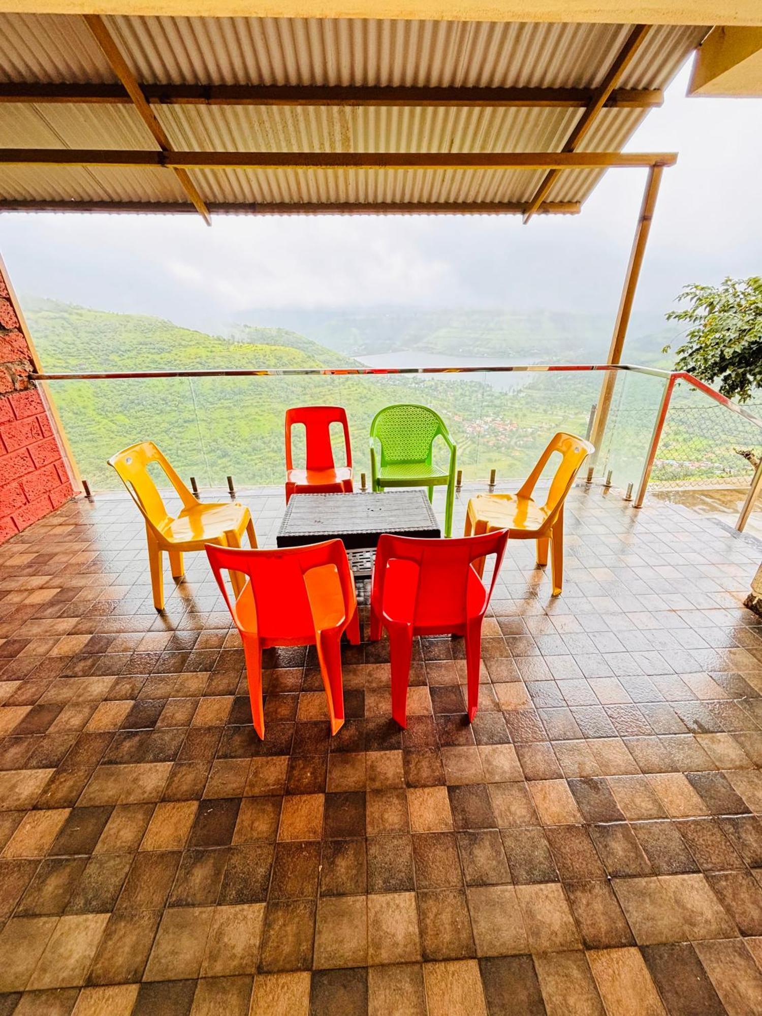 Paramount 3 Ac Bedrooms Hall Garden With Lake View Panchgani Exterior photo