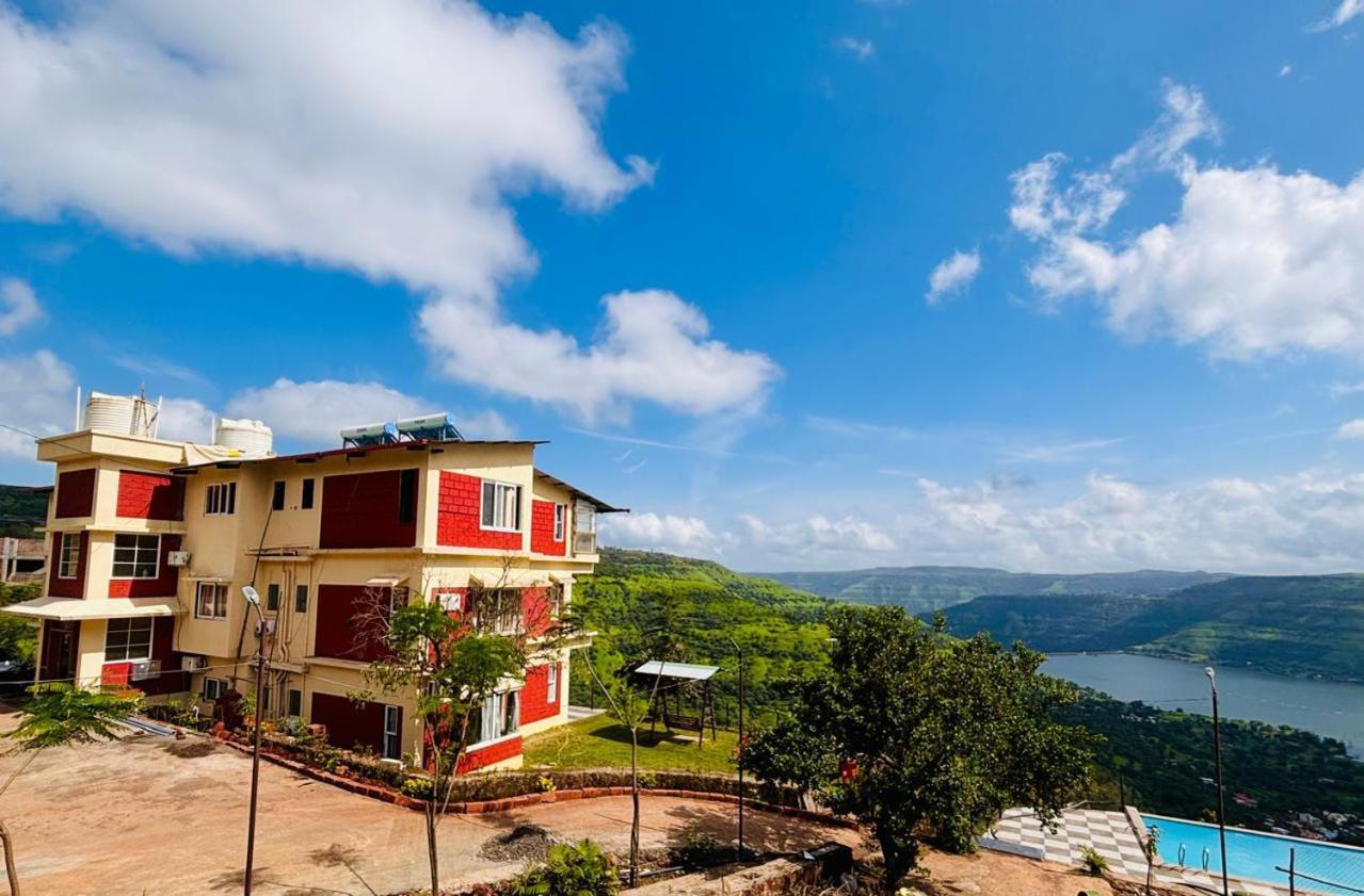 Paramount 3 Ac Bedrooms Hall Garden With Lake View Panchgani Exterior photo
