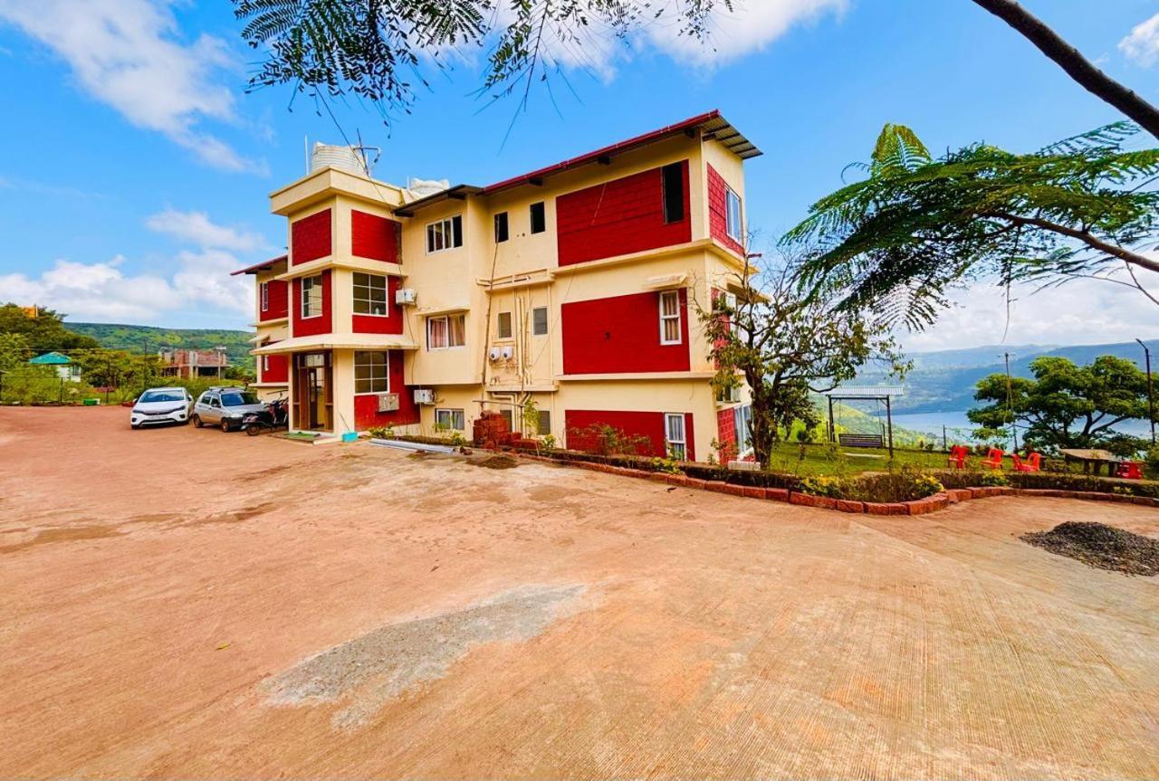 Paramount 3 Ac Bedrooms Hall Garden With Lake View Panchgani Exterior photo